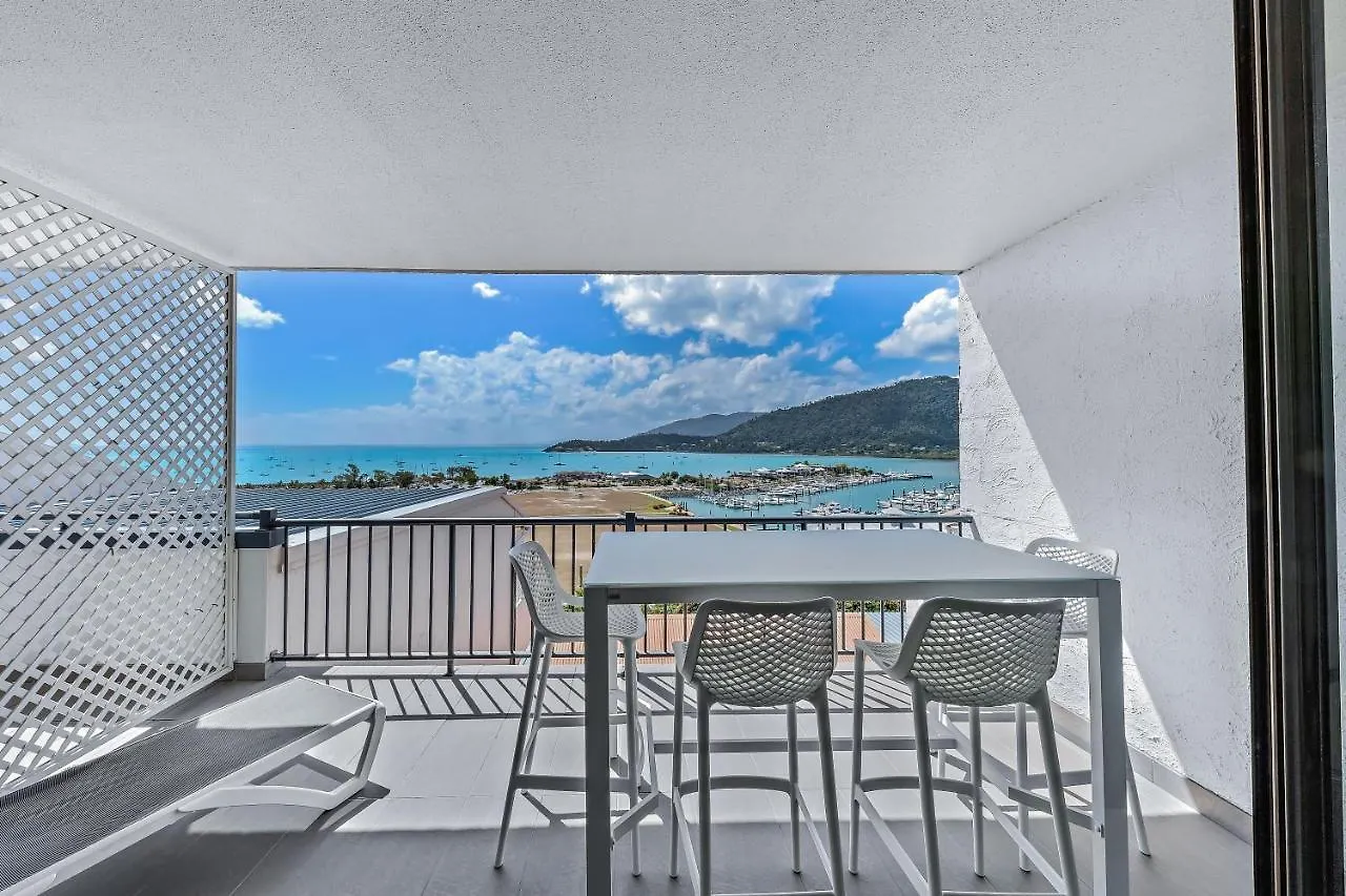 Ocean View Studio 49A Airlie Beach Apartament